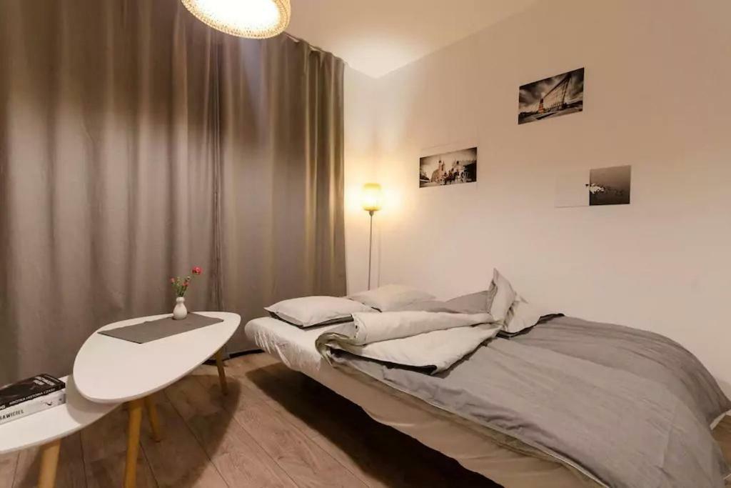 White Swan Apartment Krakow Exterior photo